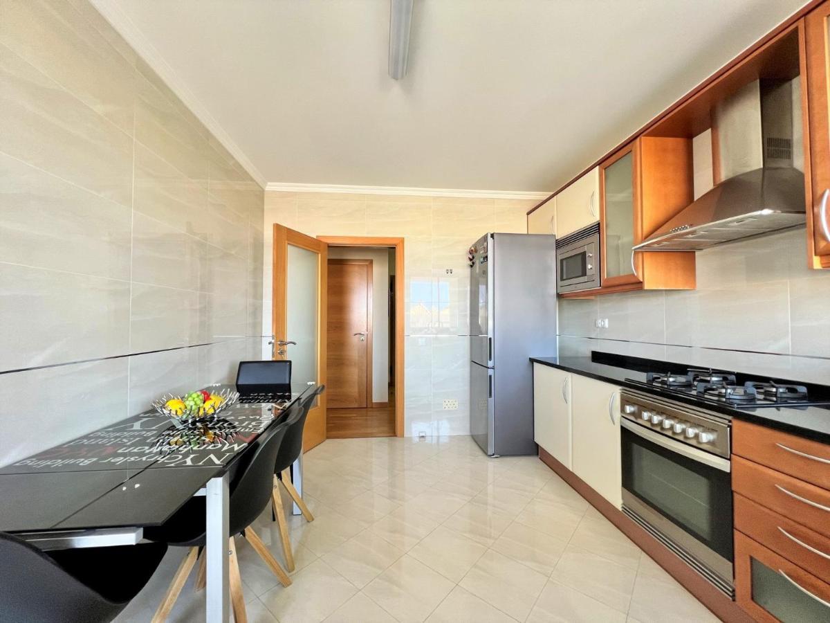Faro Stylish 2 By Homing Apartment Luaran gambar